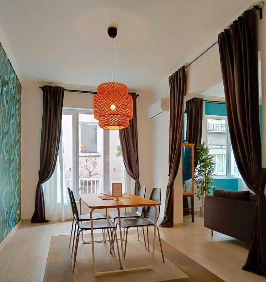 Newly Refurbished Apartment In The City Center София Экстерьер фото